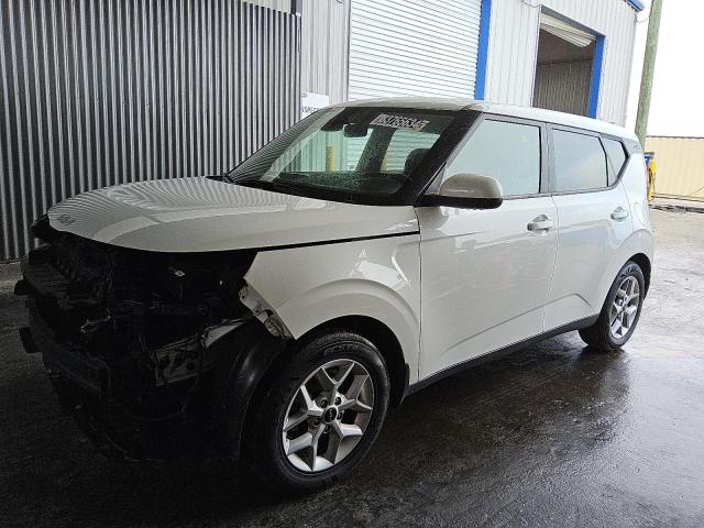 VIN KNDJ23AU9N7158000 2022 KIA SOUL no.1