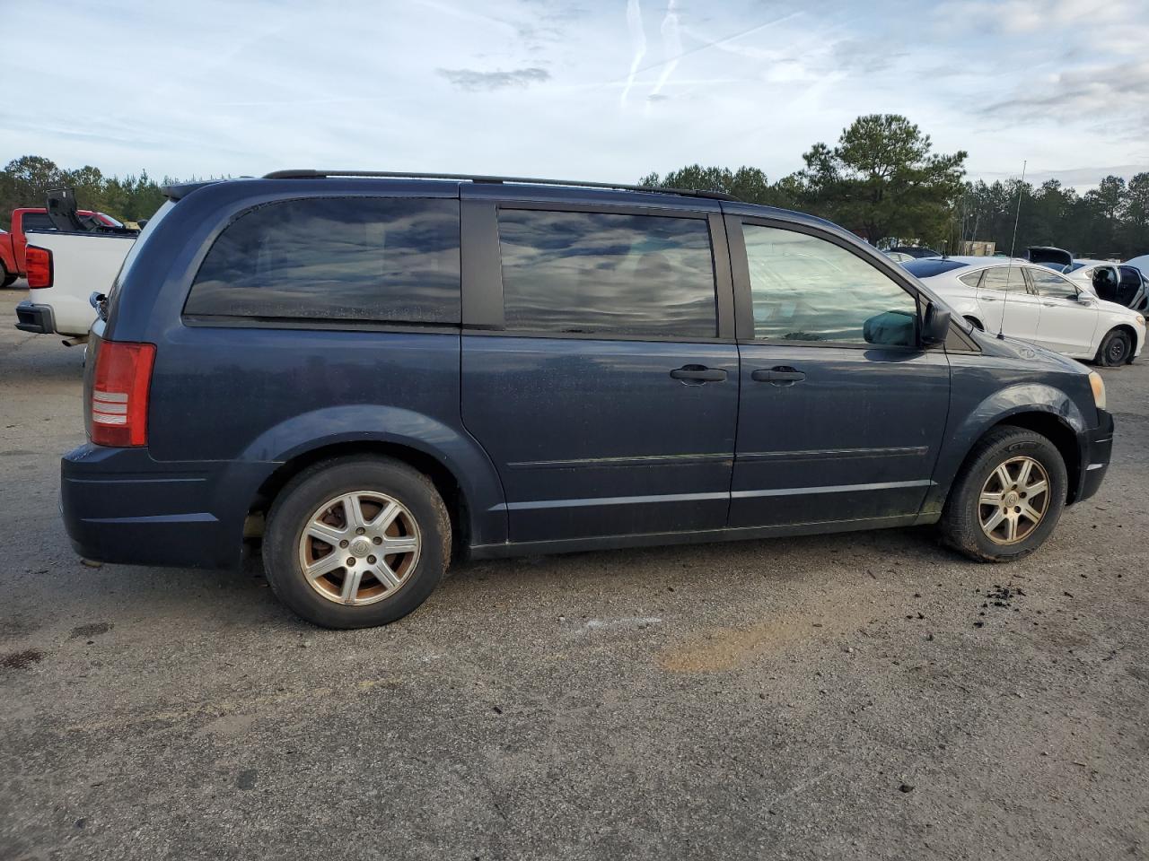 Lot #3027038822 2008 CHRYSLER TOWN & COU