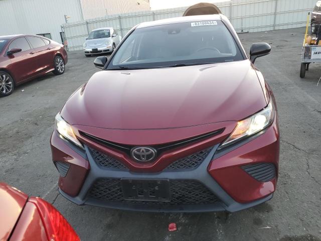 2018 TOYOTA CAMRY L - 4T1B11HK0JU631029