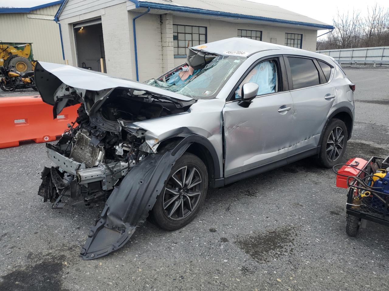  Salvage Mazda Cx