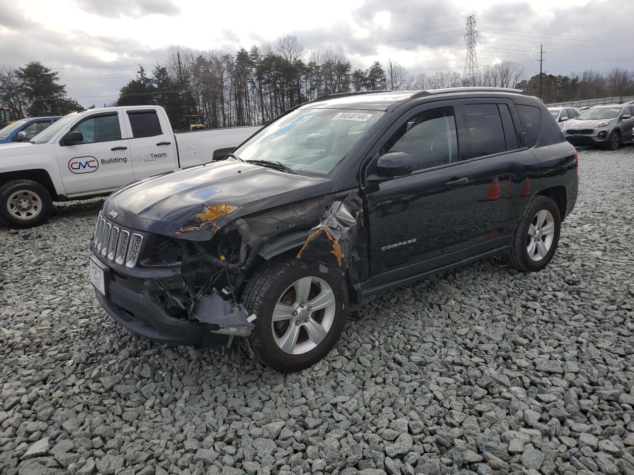  Salvage Jeep Compass