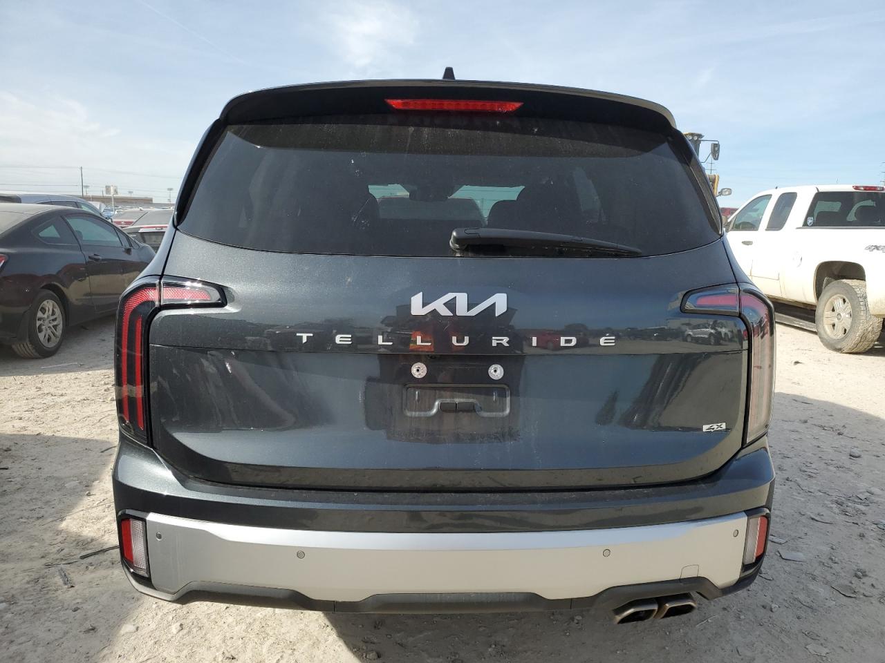 Lot #3026222301 2023 KIA TELLURIDE