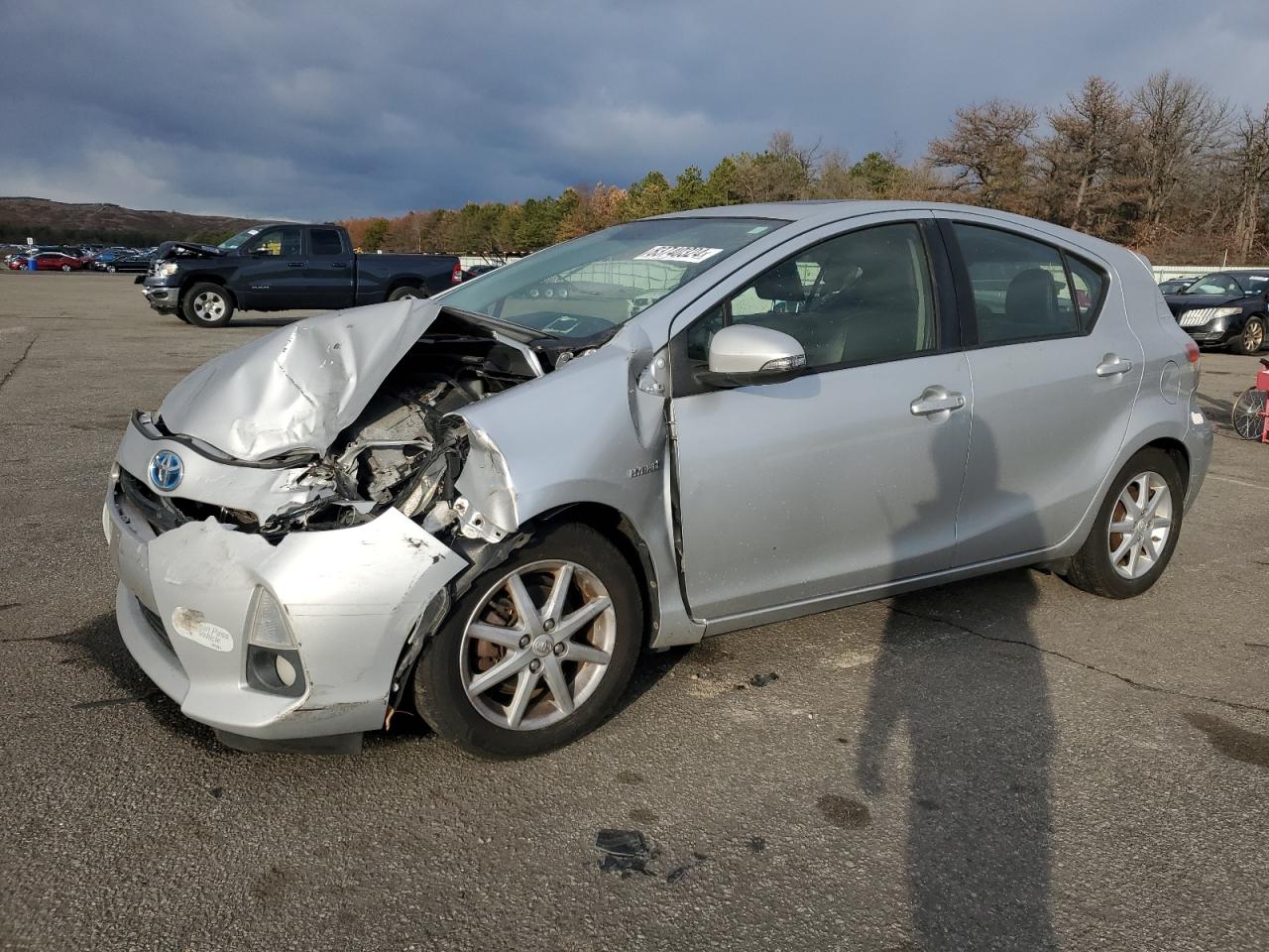  Salvage Toyota Prius