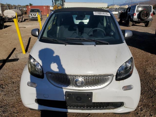 VIN WMEFJ5DA6HK219988 2017 SMART FORTWO no.5