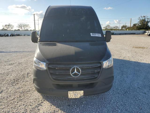 VIN W1X8EC3Y7NT121587 2023 MERCEDES-BENZ SPRINTER no.5