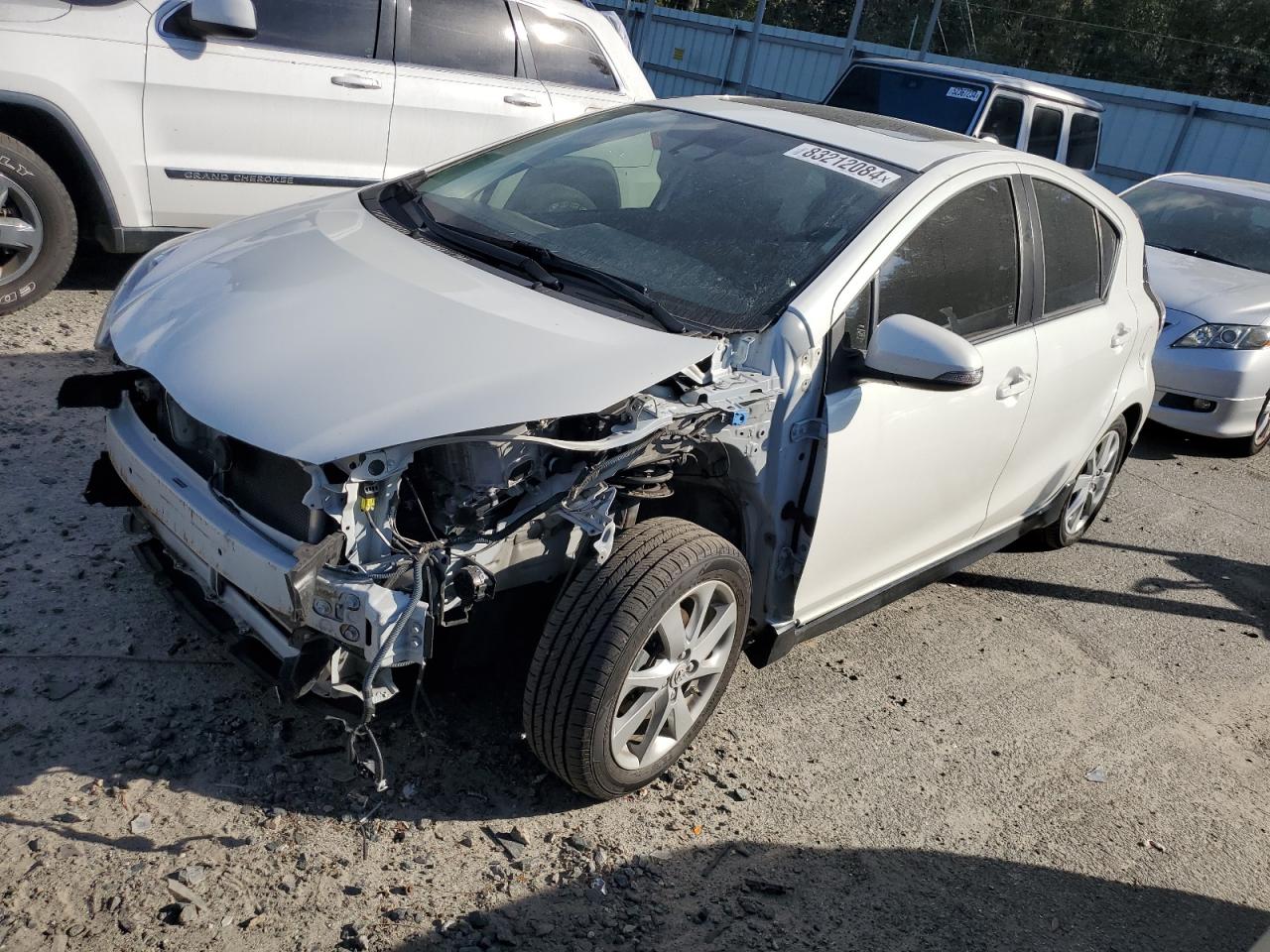 TOYOTA PRIUS C