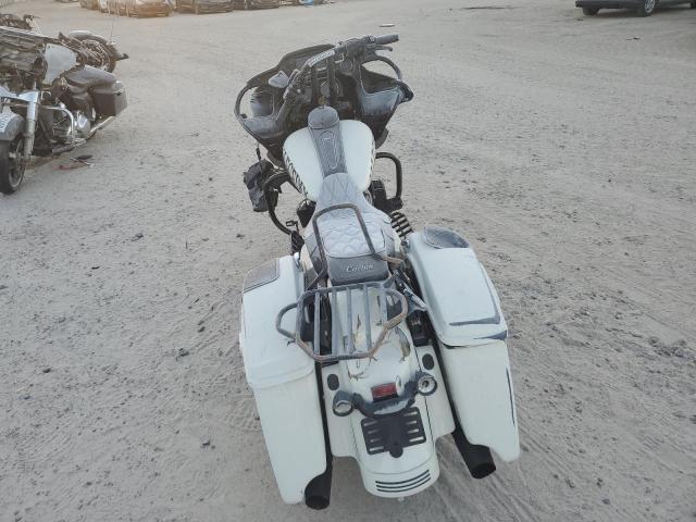 2018 HARLEY-DAVIDSON FLTRXS ROA - 1HD1KTC11JB624088