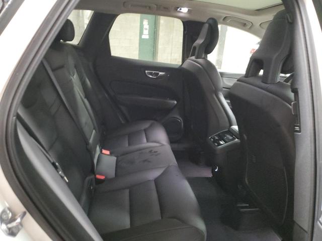 2018 VOLVO XC60 T6 IN - YV4A22RL0J1049022