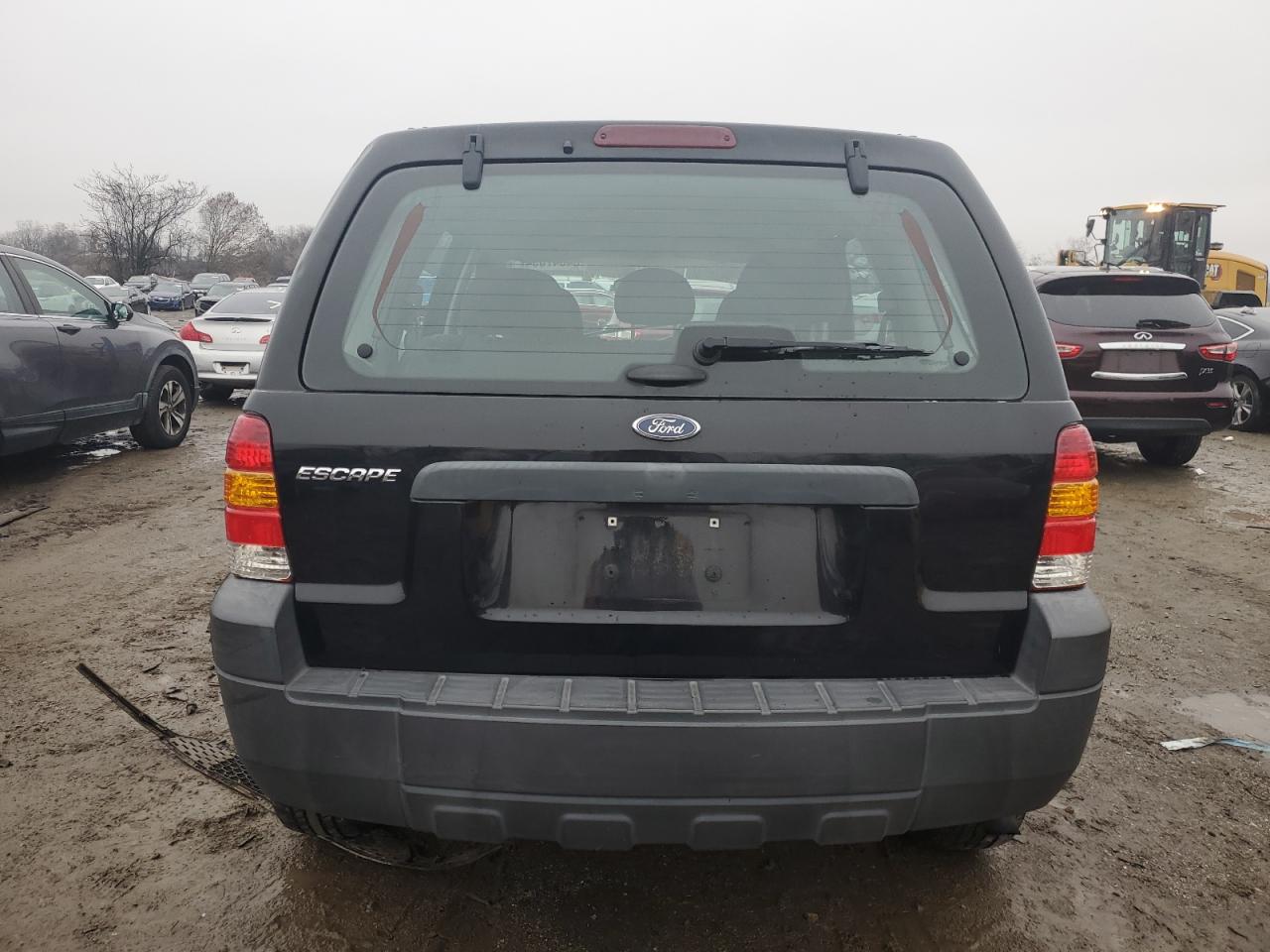 Lot #3028649293 2005 FORD ESCAPE XLS