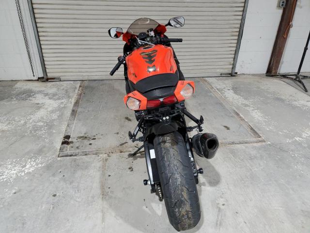 2022 SUZUKI GSX-R600 JS1GN7FA5N7100225