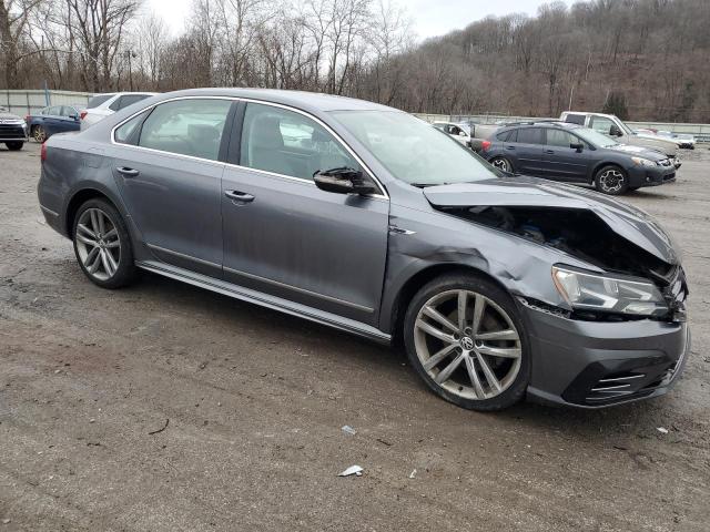 2017 VOLKSWAGEN PASSAT R-L - 1VWDT7A36HC049401