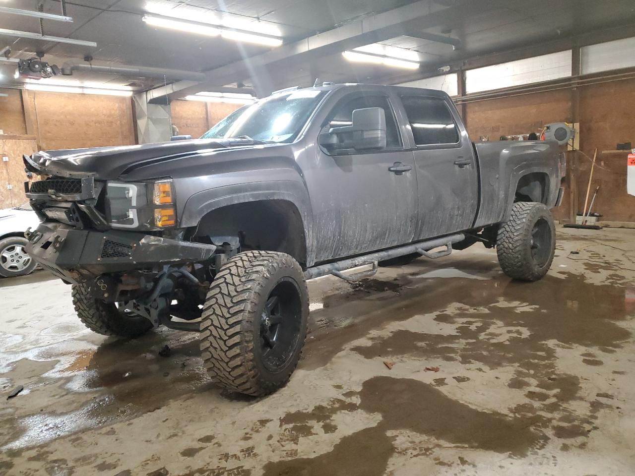  Salvage Chevrolet Silverado