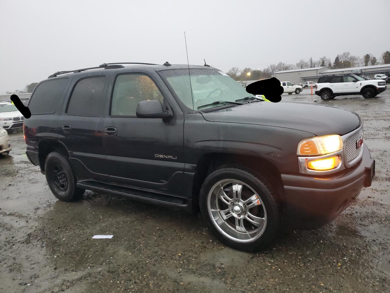 Lot #3026261262 2003 GMC YUKON DENA