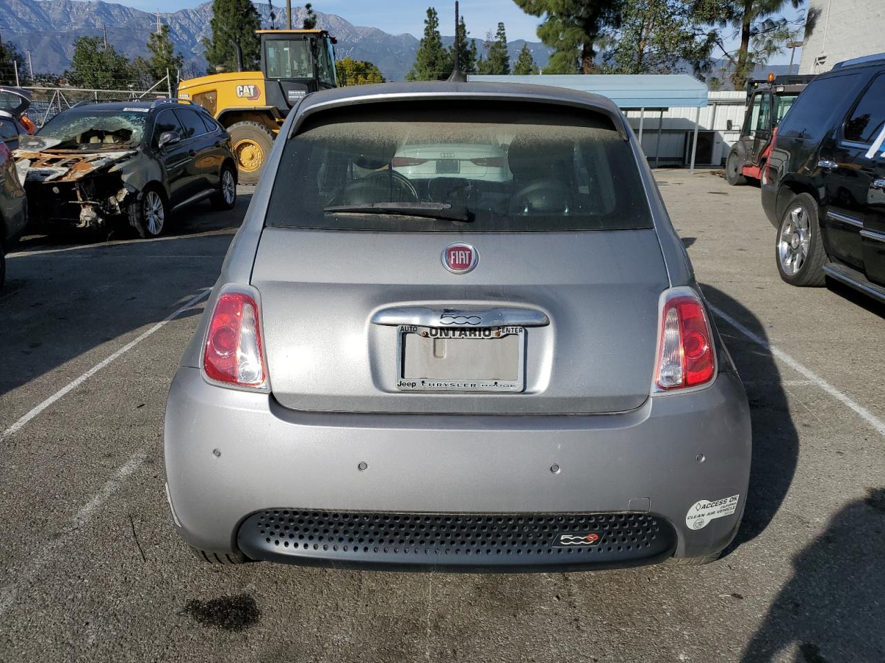 Lot #3034349099 2016 FIAT 500 ELECTR