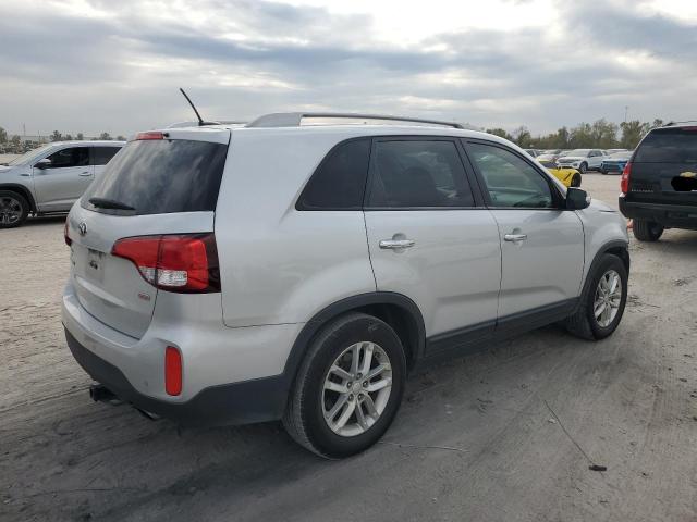 KIA SORENTO LX 2015 silver  gas 5XYKT3A63FG565107 photo #4