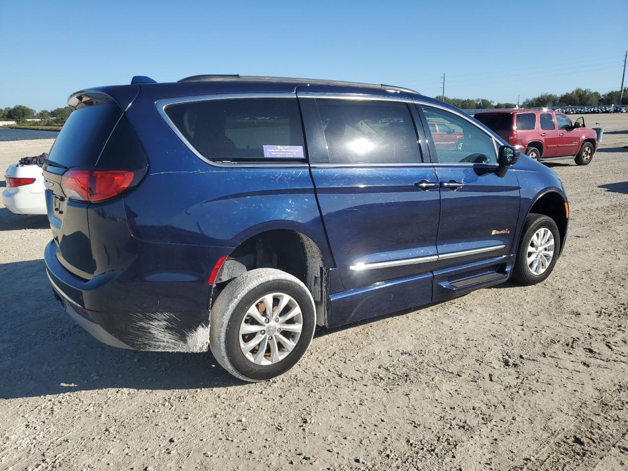 Lot #3029727707 2017 CHRYSLER PACIFICA T