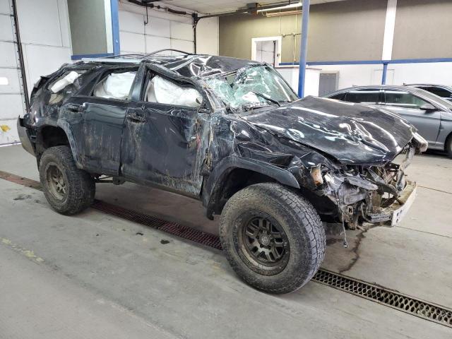 VIN JTEBU5JR0J5560138 2018 TOYOTA 4RUNNER no.4