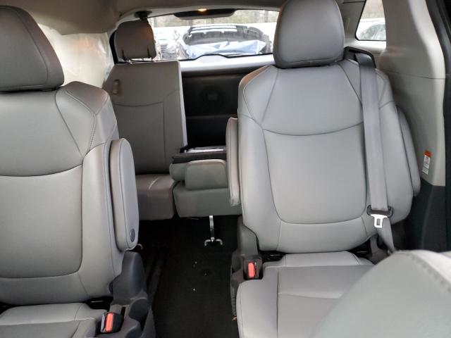 2024 TOYOTA SIENNA XLE - 5TDJSKFC2RS111431
