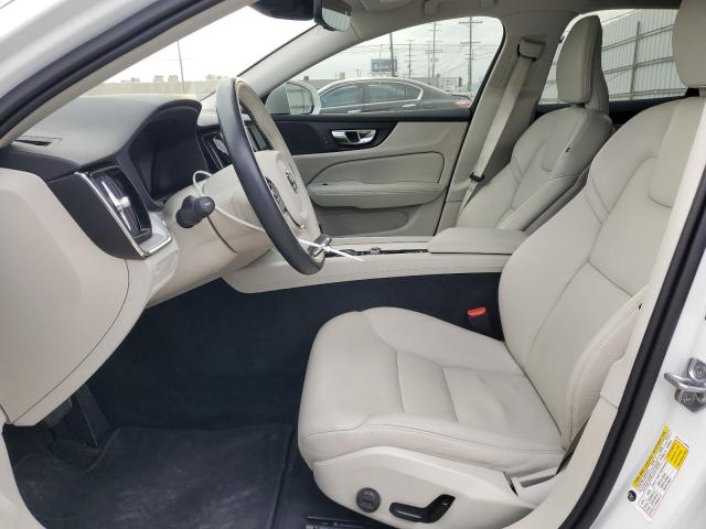 2020 VOLVO V60 T5 MOM YV1102EK7L2389572