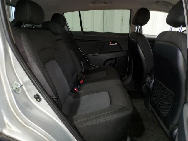 2016 KIA SPORTAGE L - KNDPBCAC3G7848930