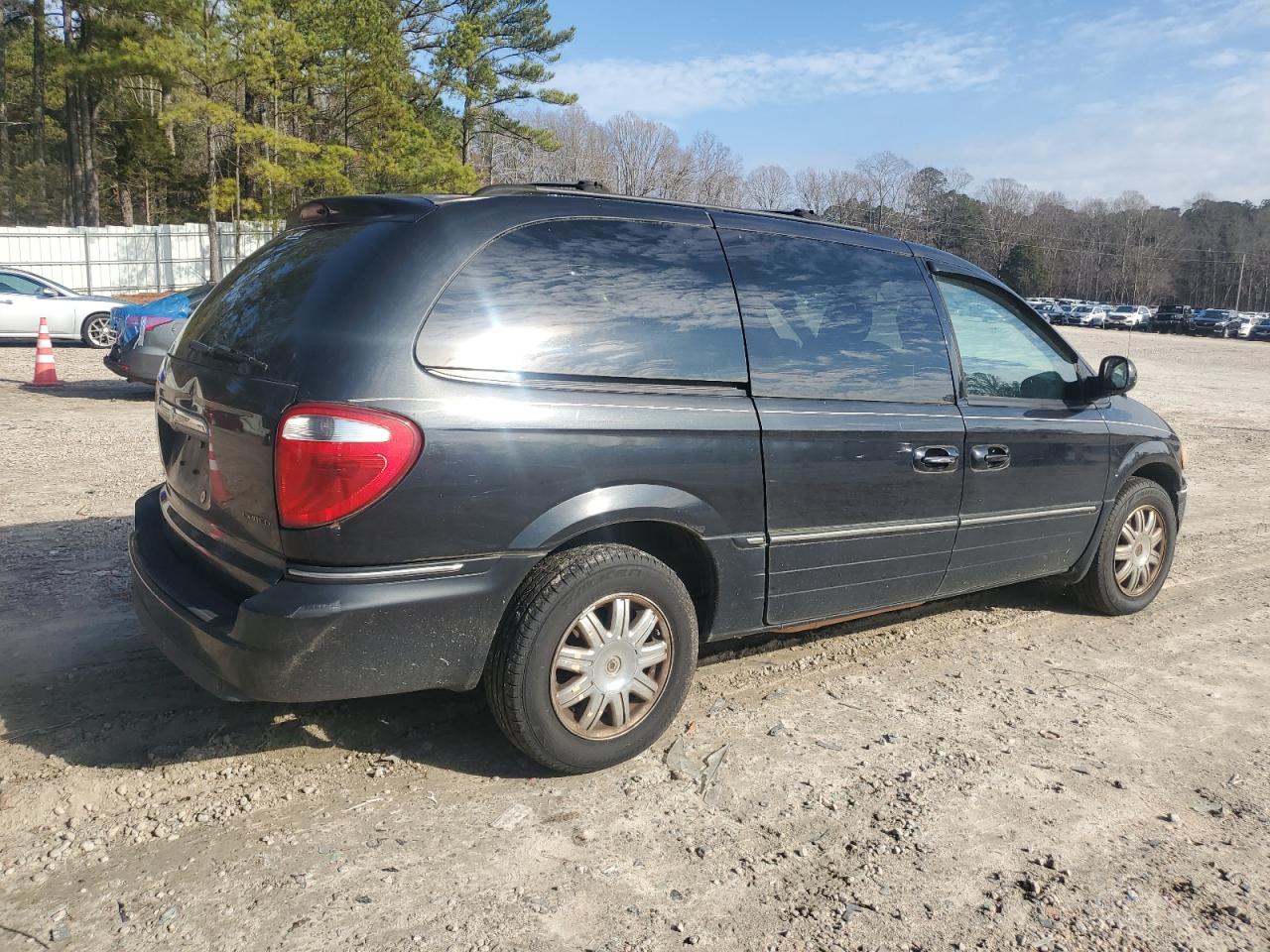 Lot #3029505372 2007 CHRYSLER TOWN & COU