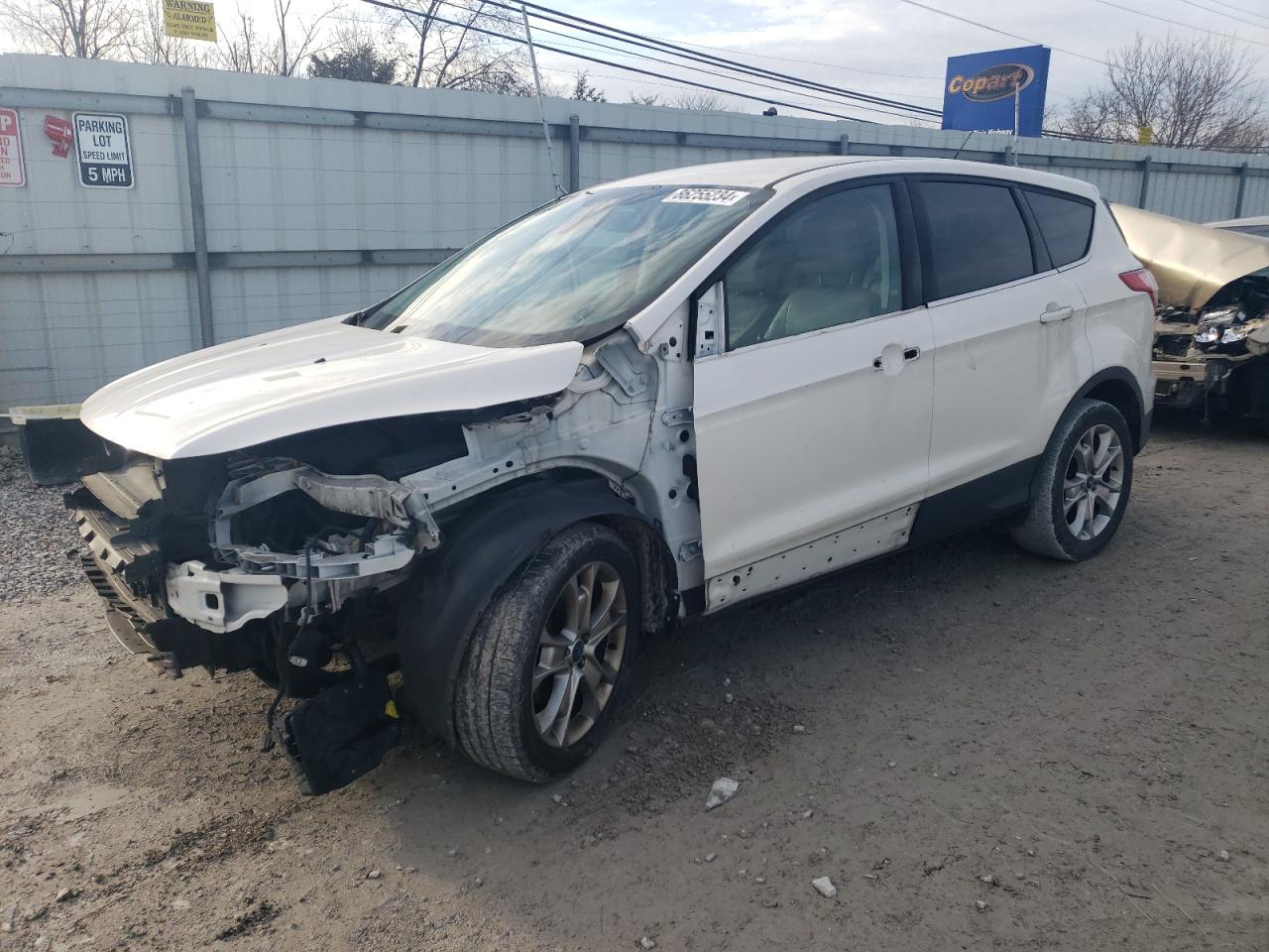  Salvage Ford Escape