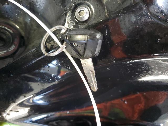 2017 KAWASAKI ZR900 - JKAZR2B13HDA15351