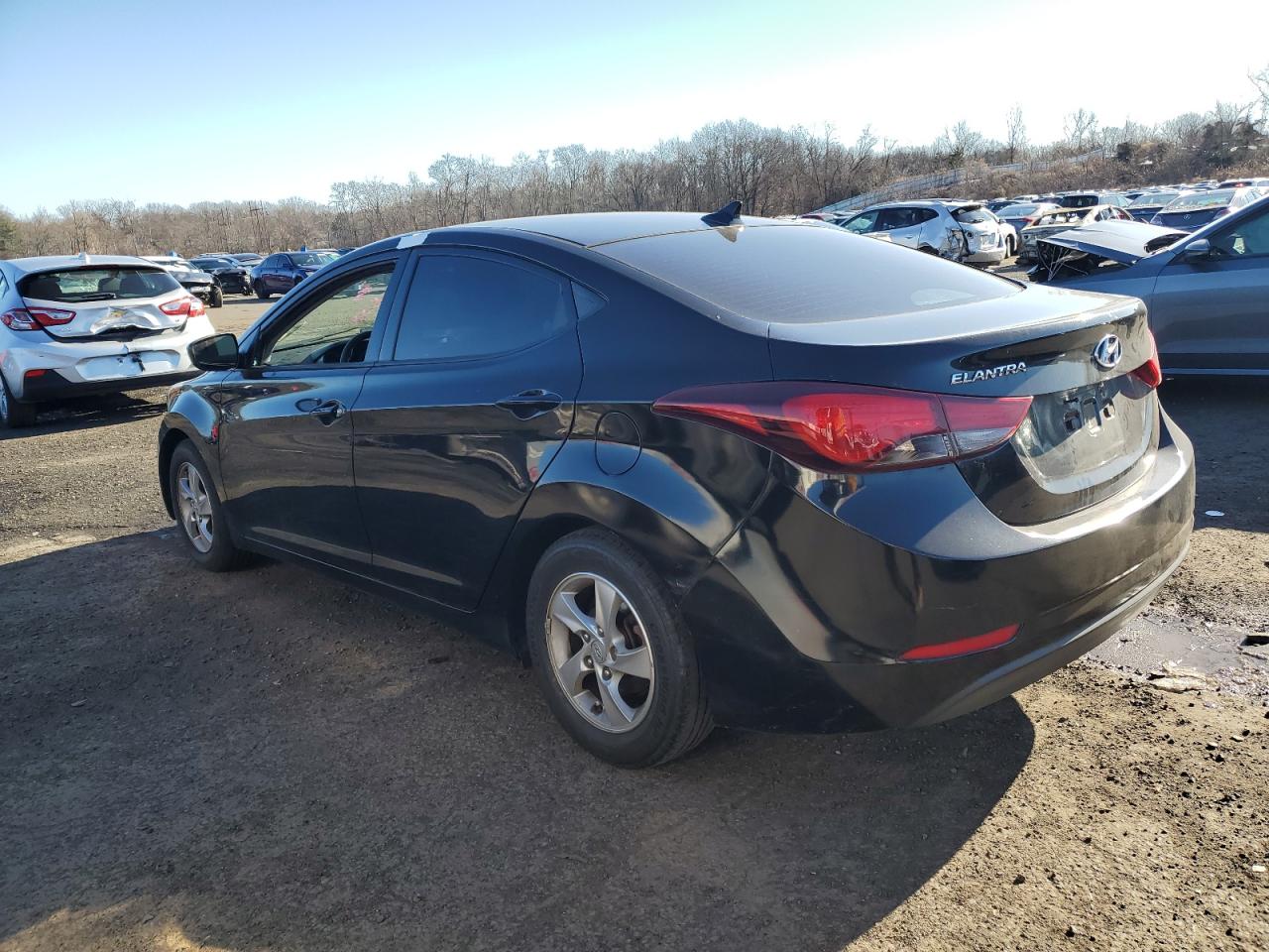 Lot #3036941794 2015 HYUNDAI ELANTRA SE