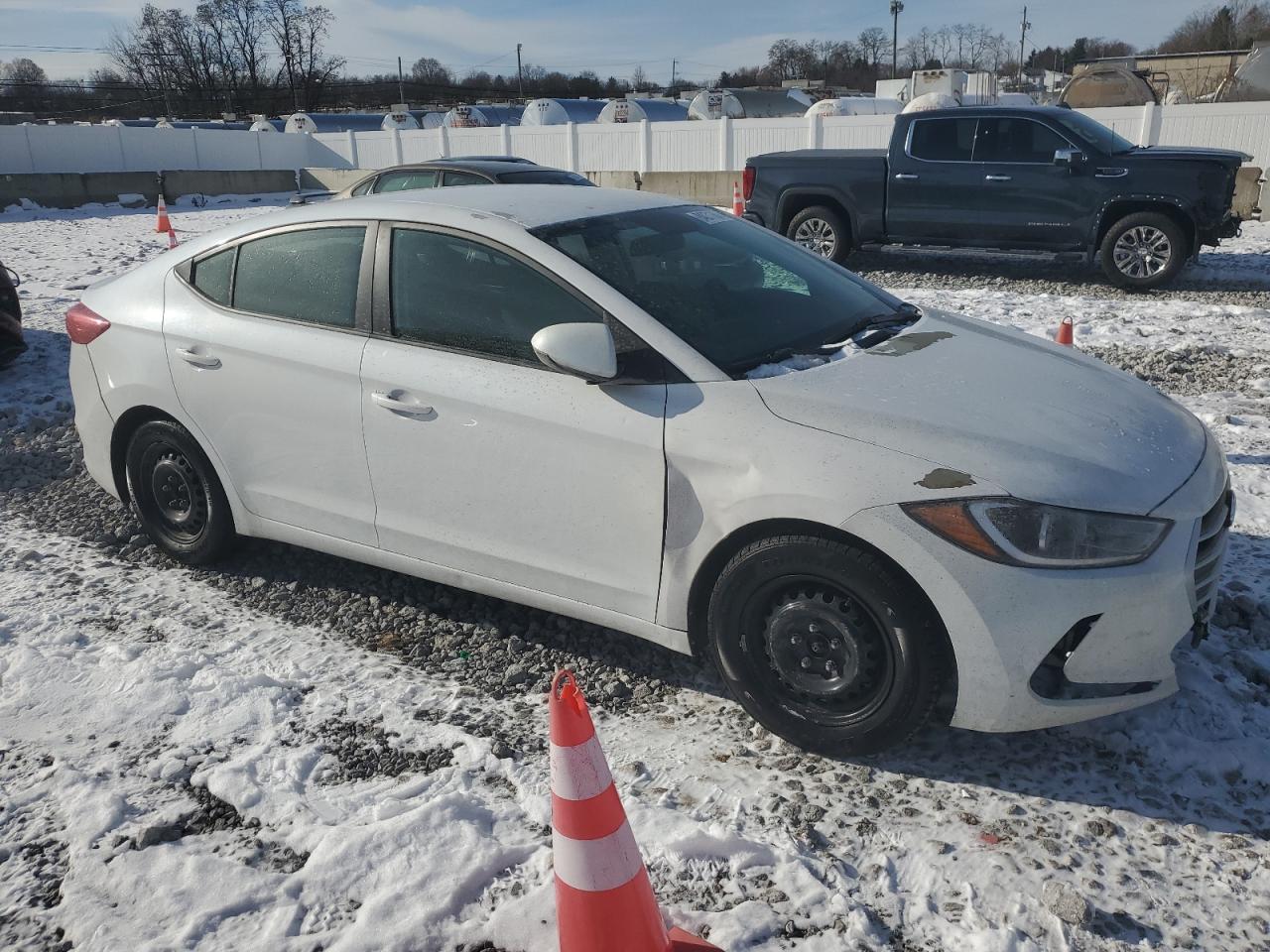 Lot #3028437235 2018 HYUNDAI ELANTRA SE