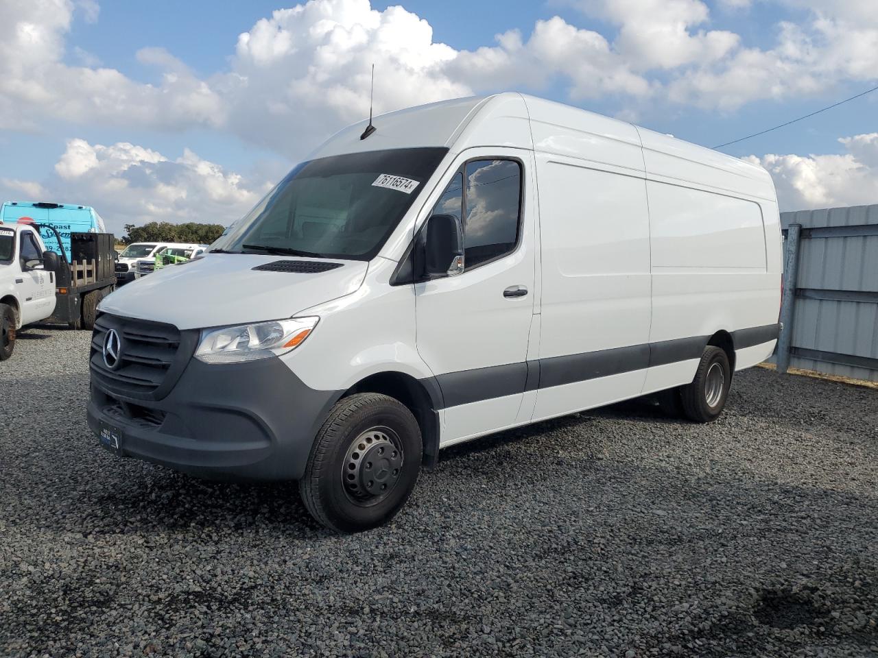 MERCEDES-BENZ SPRINTER 3500