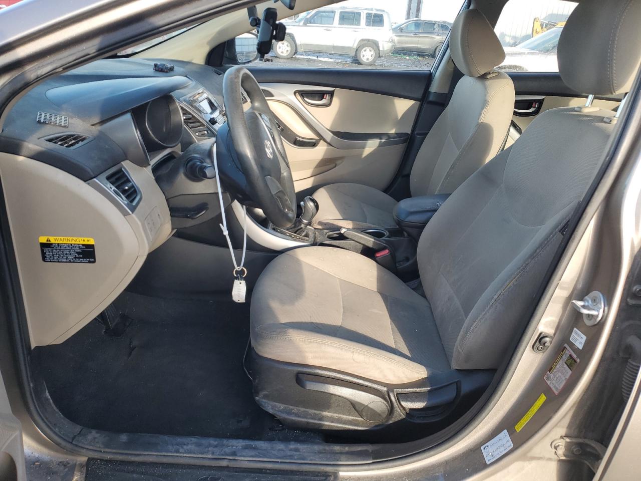 Lot #3028354810 2016 HYUNDAI ELANTRA SE