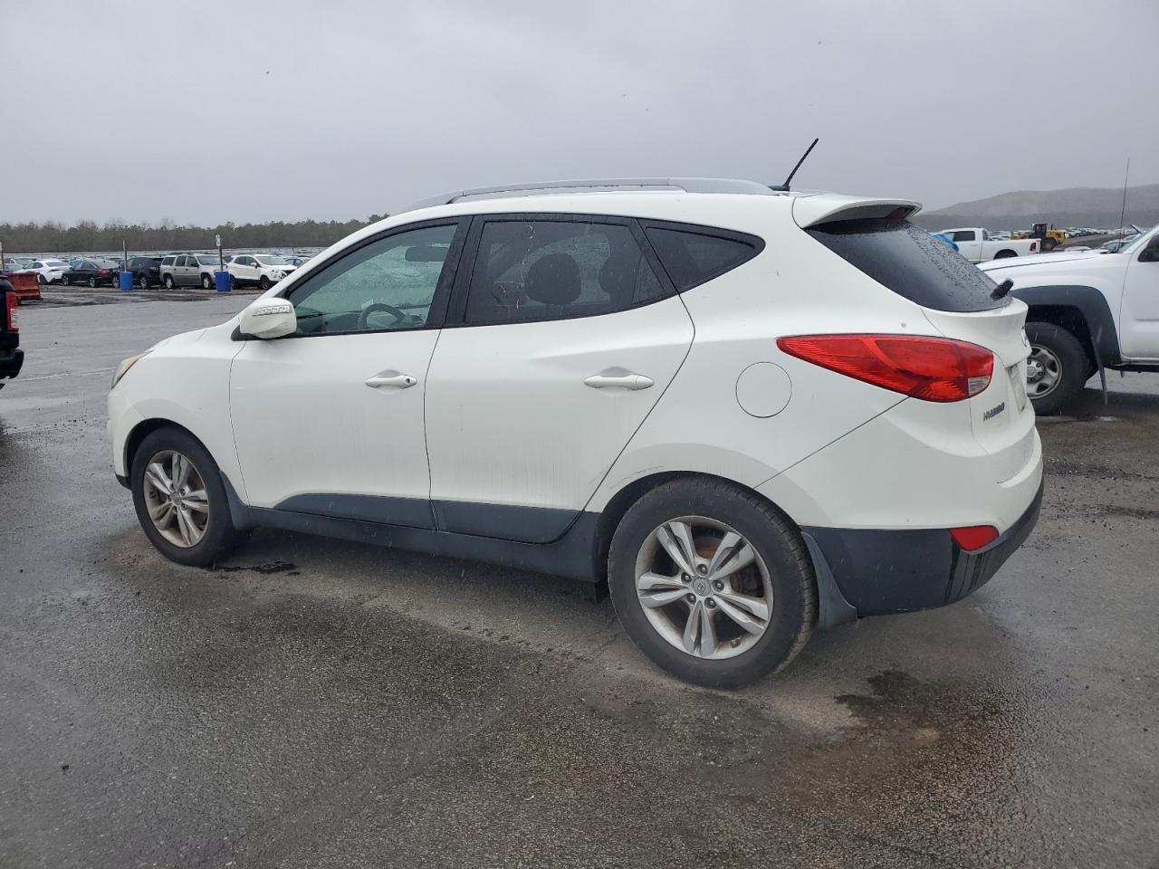 Lot #3033015033 2012 HYUNDAI TUCSON GLS