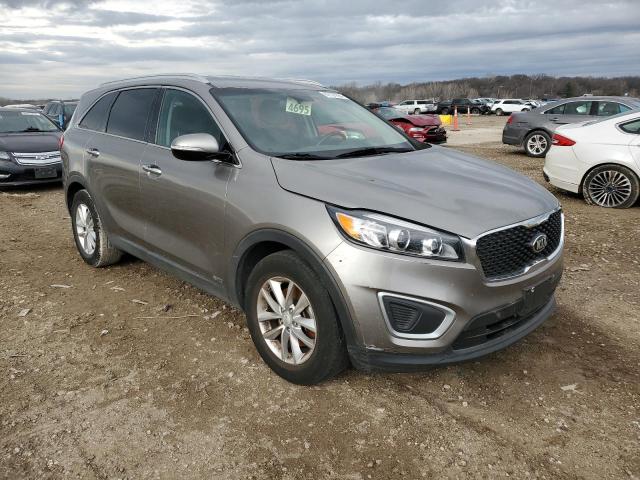 VIN 5XYPGDA34HG325802 2017 KIA SORENTO no.4