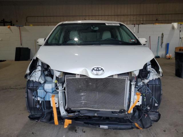 2017 TOYOTA SIENNA XLE - 5TDDZ3DC1HS177369