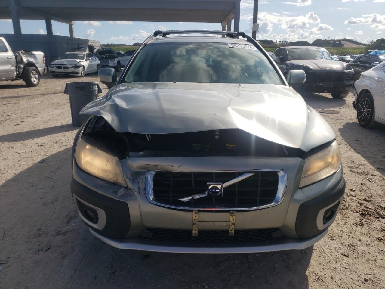 Lot #3044651238 2008 VOLVO XC70