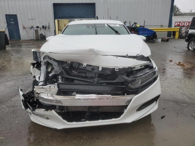 VIN 1HGCV1F3XJA259758 2018 HONDA ACCORD no.5