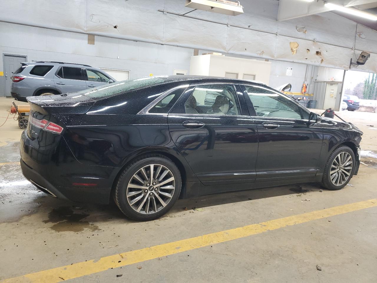 Lot #3024723700 2017 LINCOLN MKZ SELECT