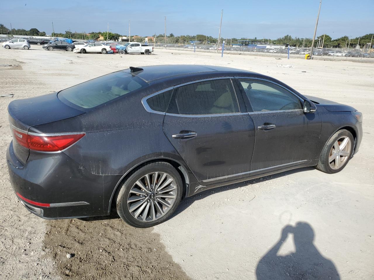 Lot #3029398680 2017 KIA CADENZA PR