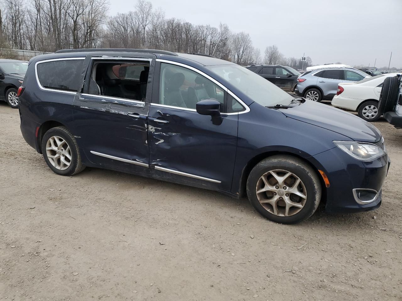 Lot #3024702609 2017 CHRYSLER PACIFICA T