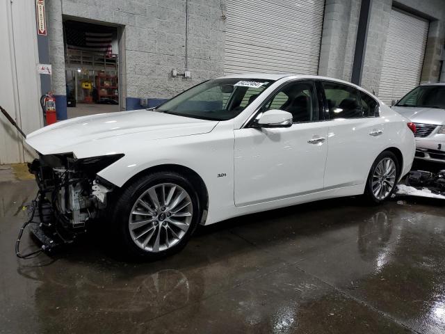 2019 INFINITI Q50 LUXE - JN1EV7AR7KM550324
