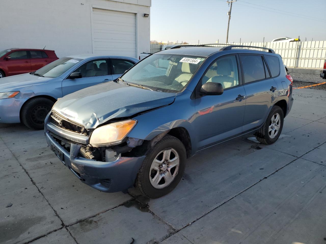  Salvage Toyota RAV4