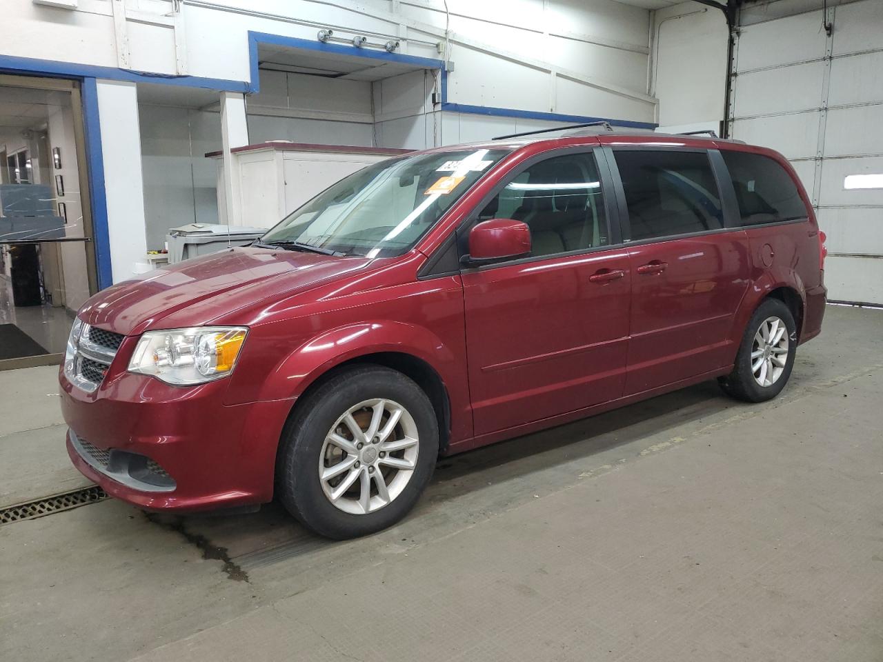  Salvage Dodge Caravan