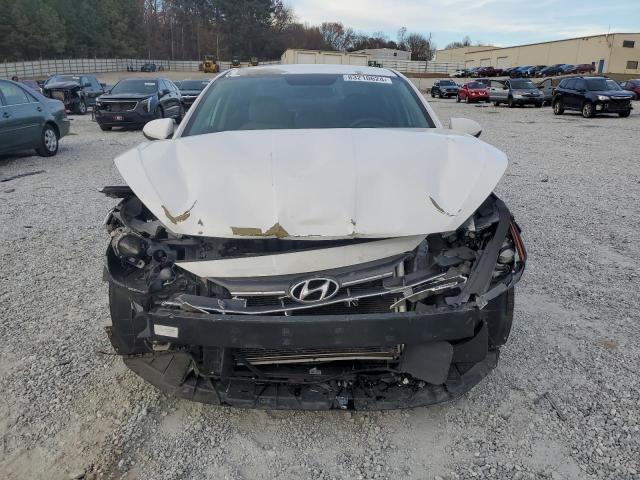 2019 HYUNDAI ELANTRA SE - 5NPD74LF8KH494487