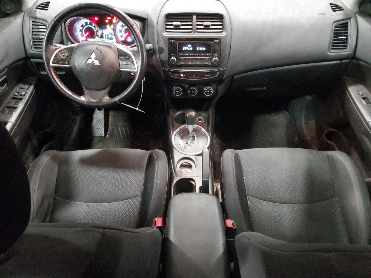 MITSUBISHI OUTLANDER ES