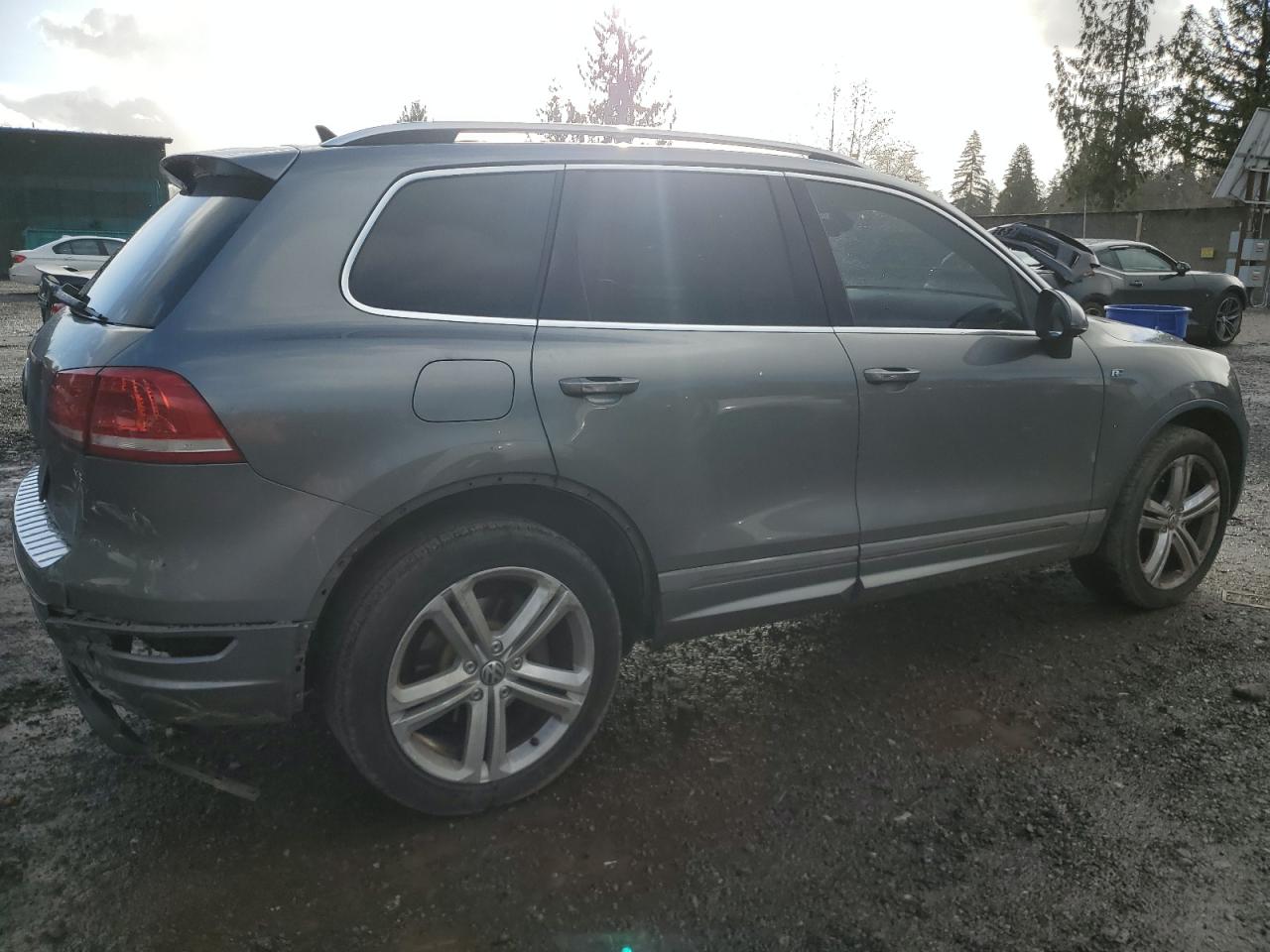 Lot #3037392734 2014 VOLKSWAGEN TOUAREG V6