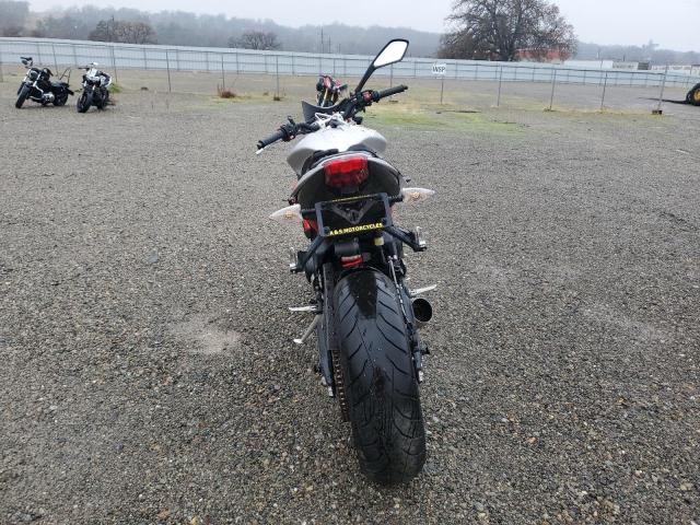 2015 TRIUMPH MOTORCYCLE STREET TRI SMTL03NE4FT687642