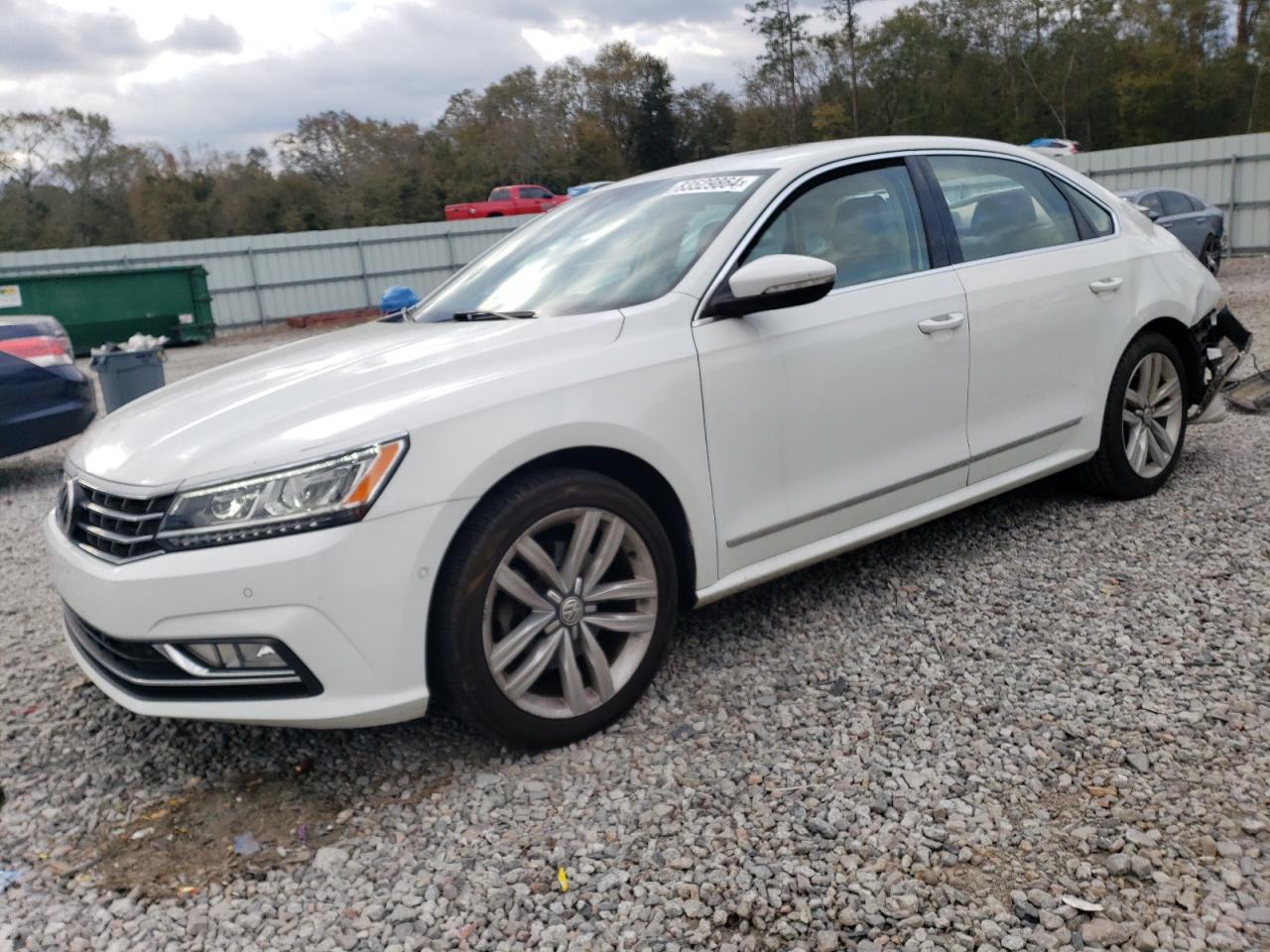 VOLKSWAGEN PASSAT SEL