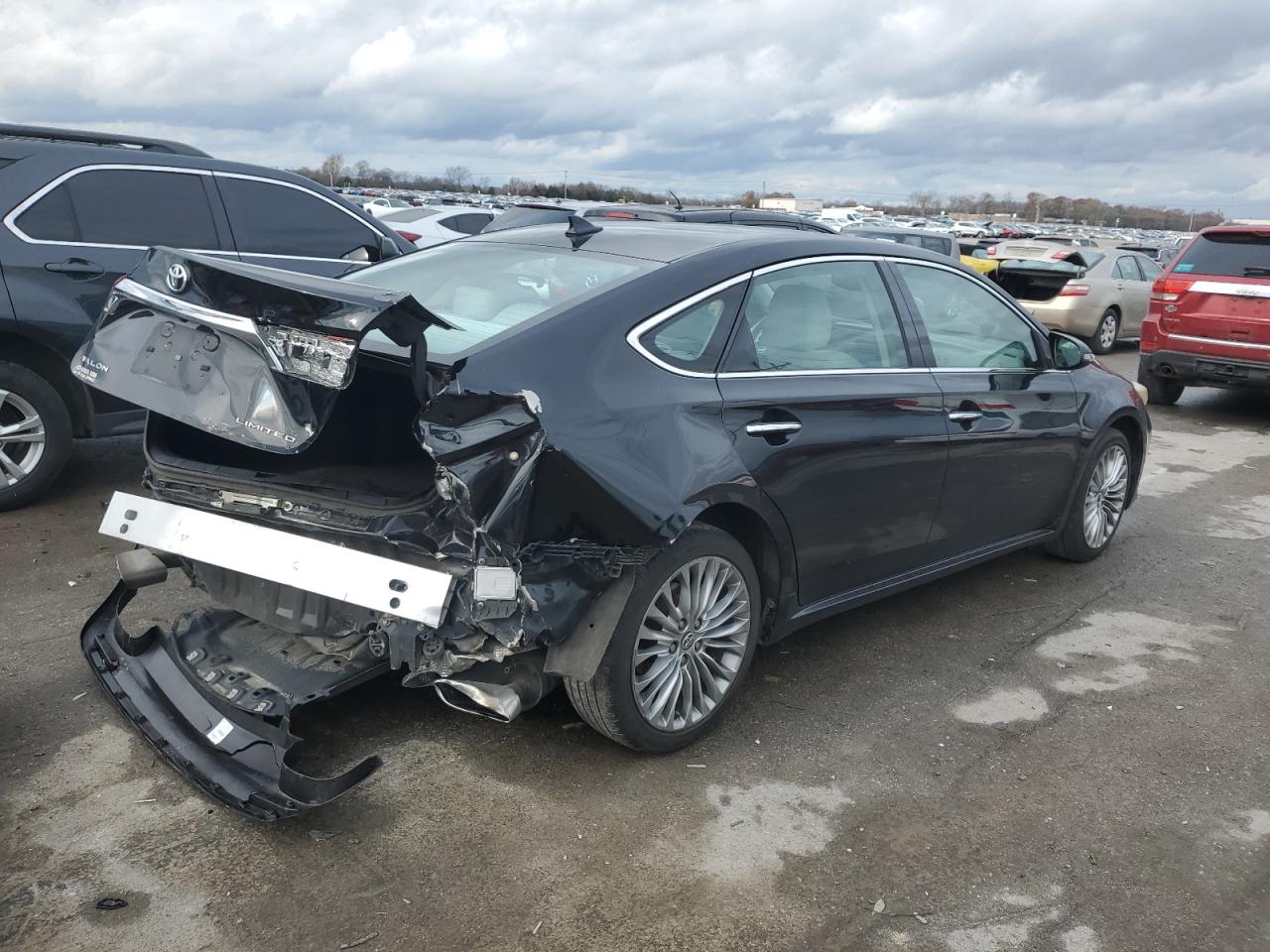 Lot #3029615106 2016 TOYOTA AVALON XLE