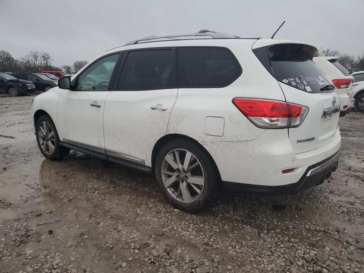 Lot #3033015017 2013 NISSAN PATHFINDER