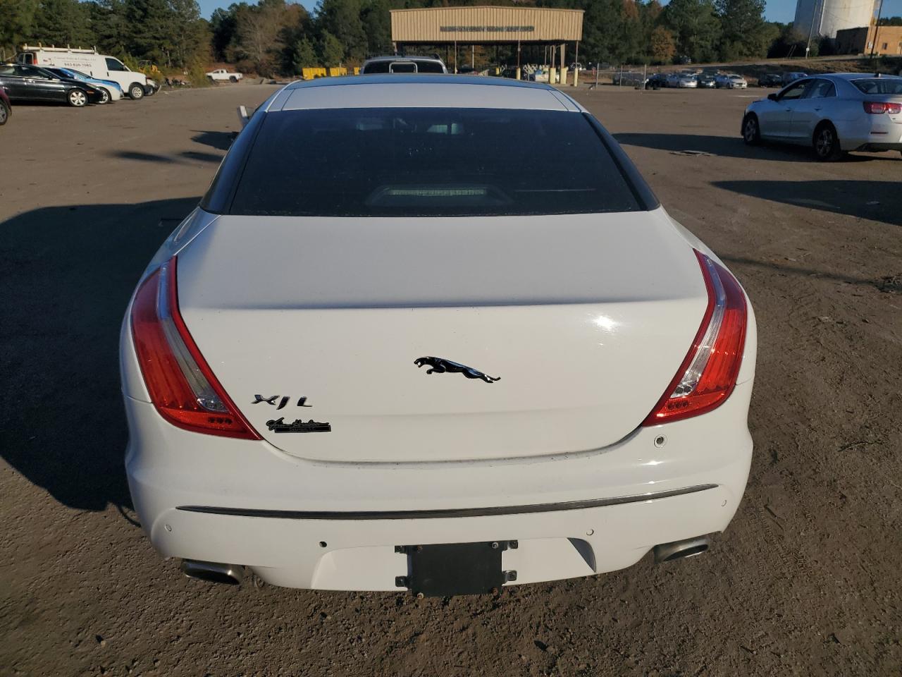 Lot #3033269804 2012 JAGUAR XJL